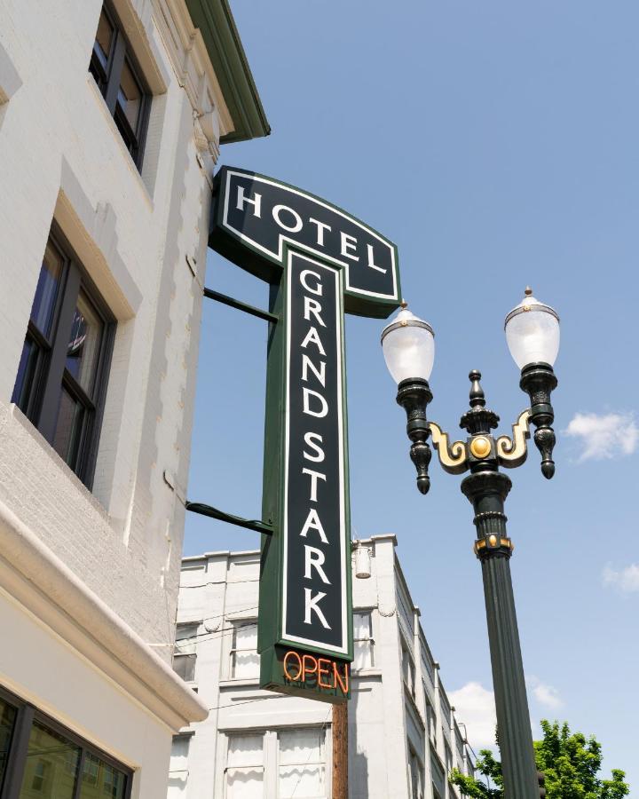 Hotel Grand Stark Πόρτλαντ Εξωτερικό φωτογραφία